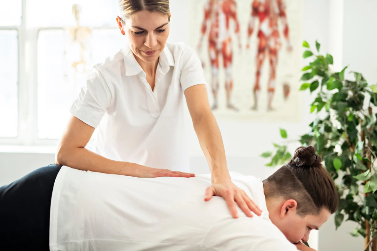 3 Risks of Chiropractic Care