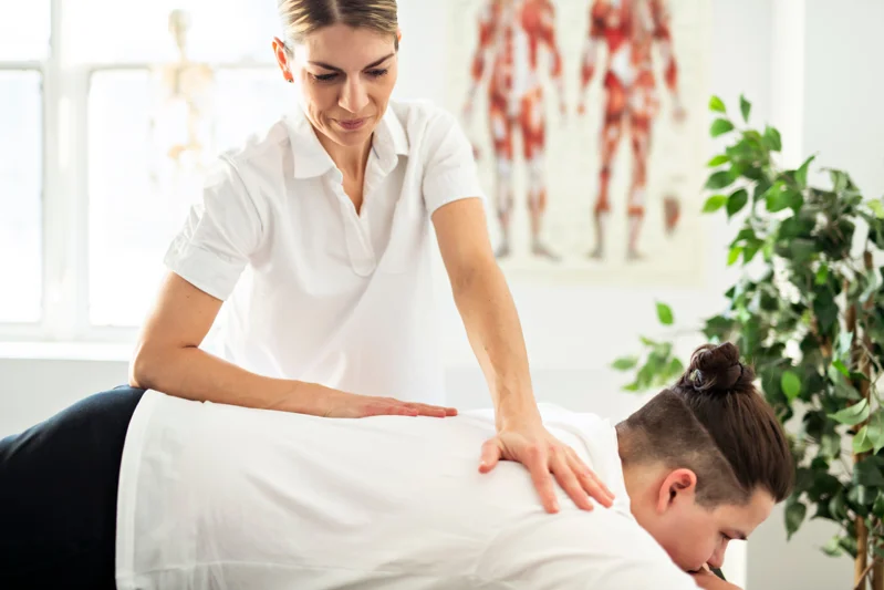 3 Risks of Chiropractic Care